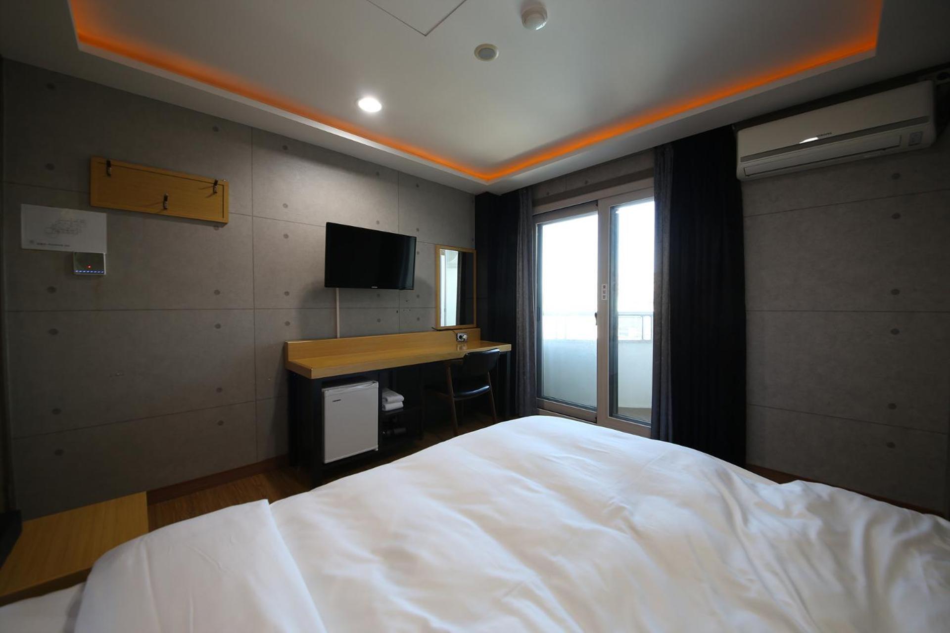 Hotel Memory Jumunjin- Welcome Drink Provided Gangneung Exterior foto